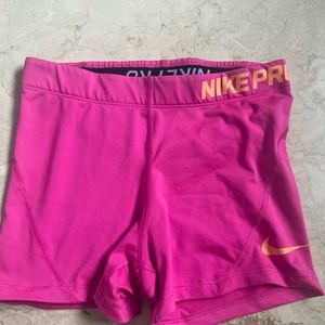 size M. Fits a small/Medium. Very stretchy just too big for me